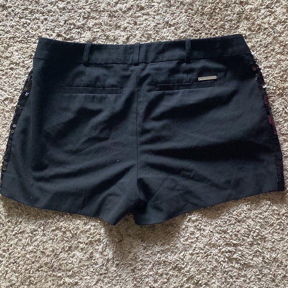 Michael Kors Shorts - Picture 3 of 5